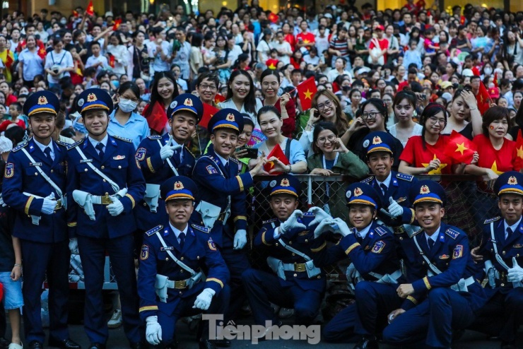 'Concert quốc gia' là gì mà bùng nổ mạng xã hội đến vậy - 1