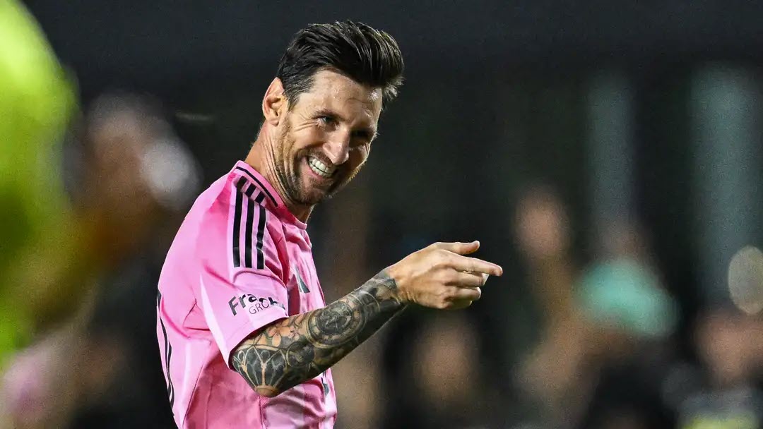Vì sao Barcelona, Liverpool, Napoli không được dự Club World Cup? - 5