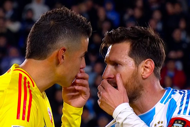 Messi có màn đấu khẩu với James Rodriguez
