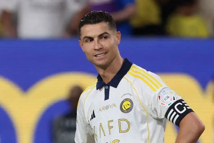 Ronaldo vẫn cam kết tương lai với Al Nassr
