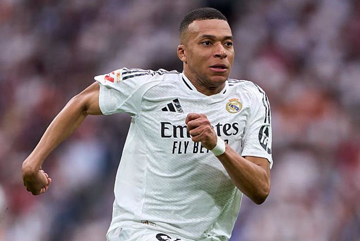 Mbappe tiếp tục kiện PSG