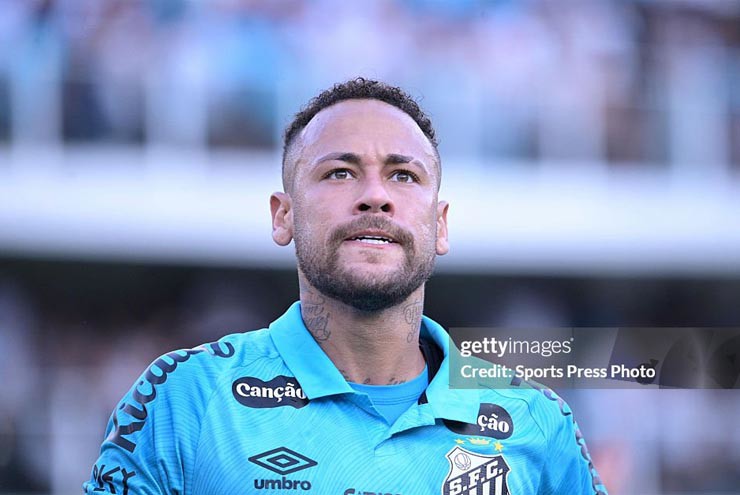 Neymar đứng trước cơ hội trở lại môi trường bóng đá châu Âu