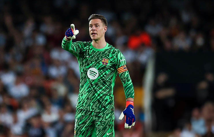Trực tiếp chuyển nhượng sáng 11/6: Rayan Cherki chính thức gia nhập Man City - 3