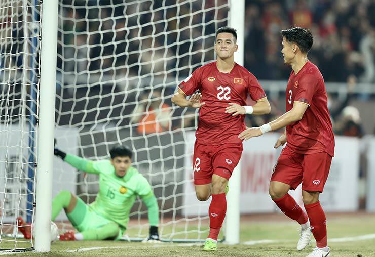 Tiến Linh, Quế Ngọc Hải và Hoàng Đức ghi bàn giúp ĐT Việt Nam thắng Malaysia 3-0 ở AFF Cup 2022
