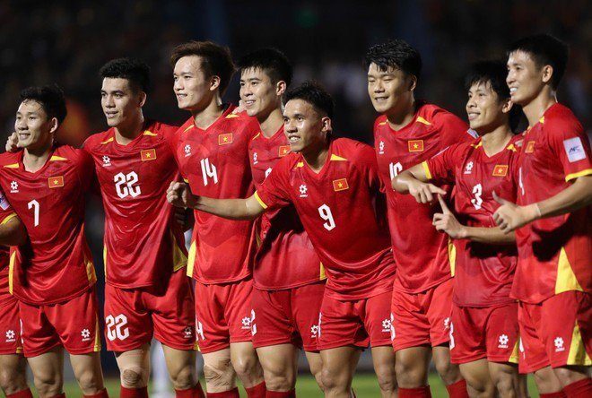 ĐT Việt Nam tụt hạng trên BXH FIFA tháng 7-2025