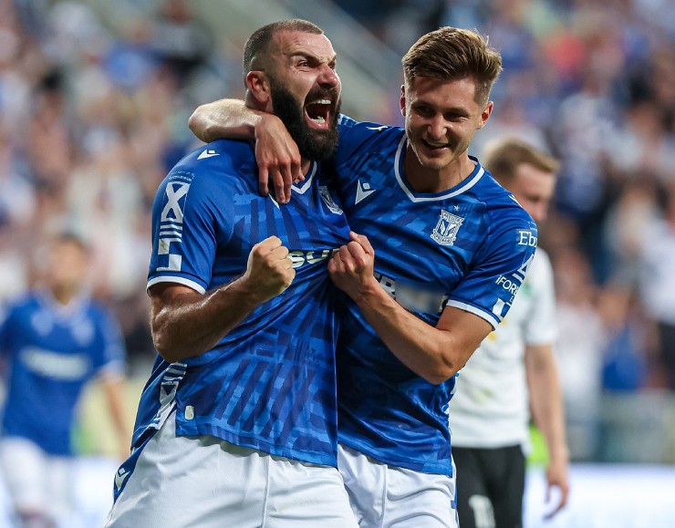 Lech Poznan tạo "mưa bàn thắng" trước&nbsp;Breidablik