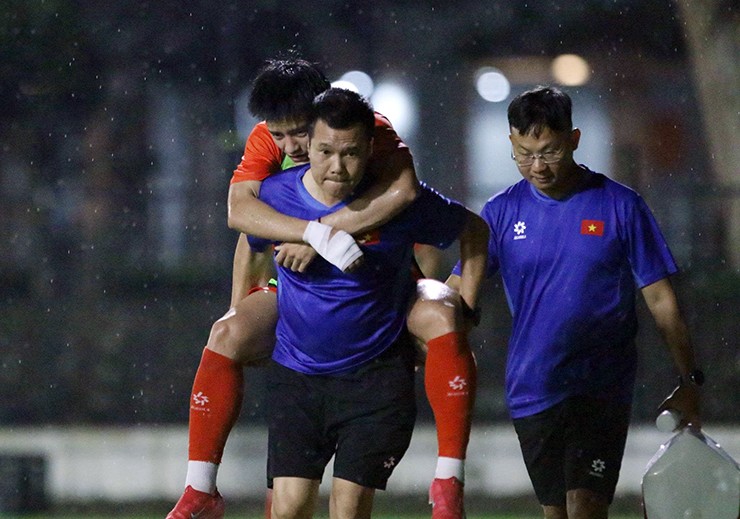 Thanh Nhàn dính chấn thương và sớm nói lời chia tay U23 Đông Nam Á 2025.