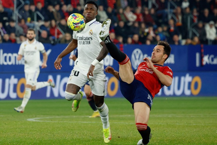 Real Madrid đối đầu với Osasuna