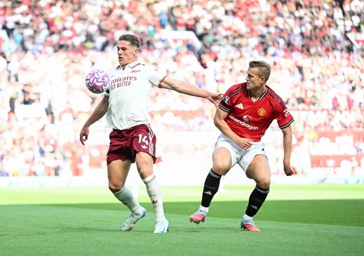 Gyokeres có&nbsp;trận ra mắt Premier League&nbsp;không như kỳ vọng