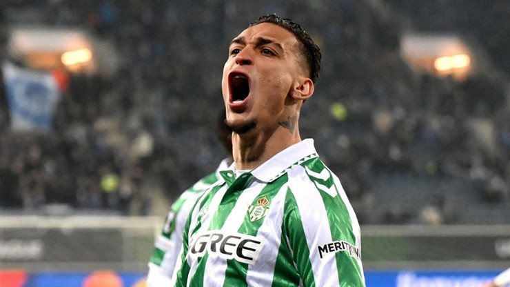 Antony chỉ muốn chơi cho Real Betis