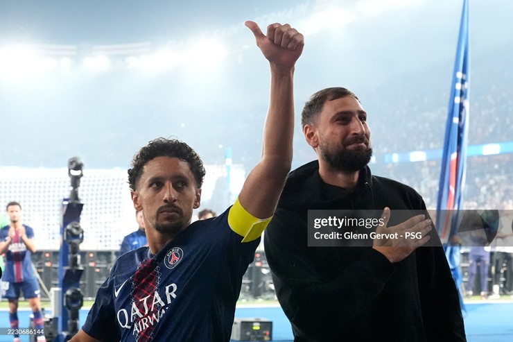 Tin mới nhất bóng đá trưa 23/8: Donnarumma xúc động chào tạm biệt các fan PSG - 2