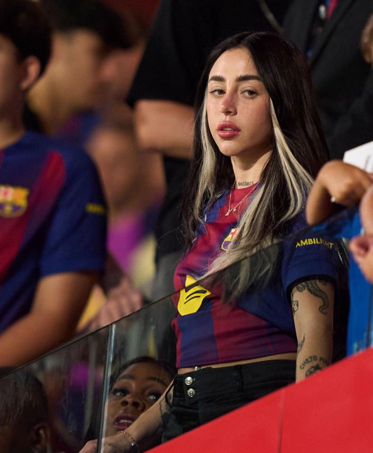 Yamal lập cú đúp giúp Barcelona đại thắng, công bố bạn gái mới cực xinh - 4