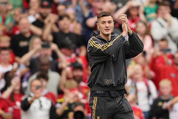 Sesko ra mắt khán giả Old Trafford