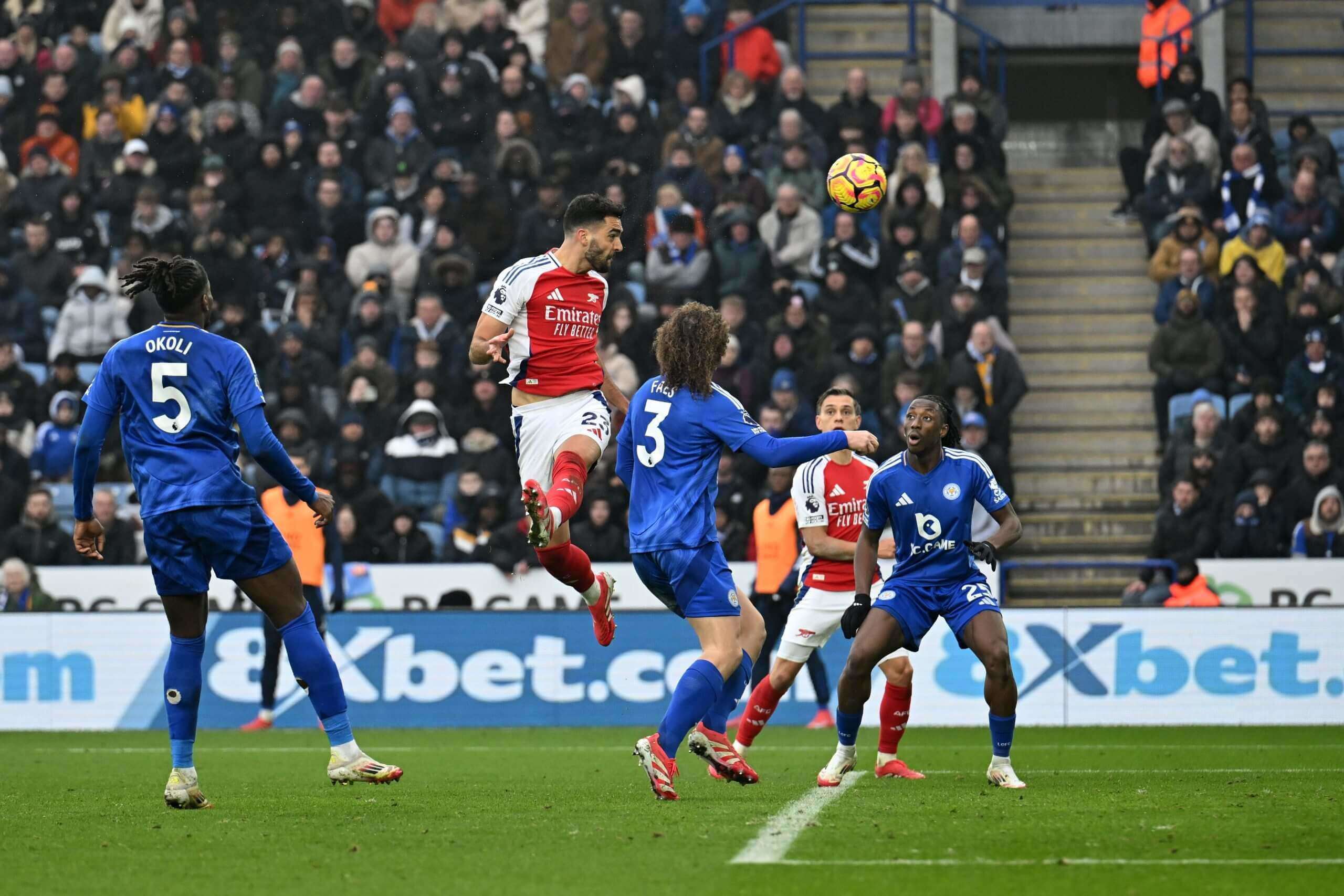 Arsenal đã có Merino để tạt cánh đánh đầu, giờ họ có thêm Gyokeres