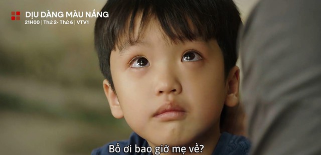 Cảnh quay bé Khoai khóc đã lấy nước mắt khán giả xem phim. Ảnh VTV