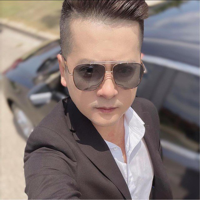 Ở vùng đất mới, anh xác định phải làm lại từ đầu, anh phải học tiếng sau đó kiếm một công việc ổn định để lo cho bản thân và gia đình.