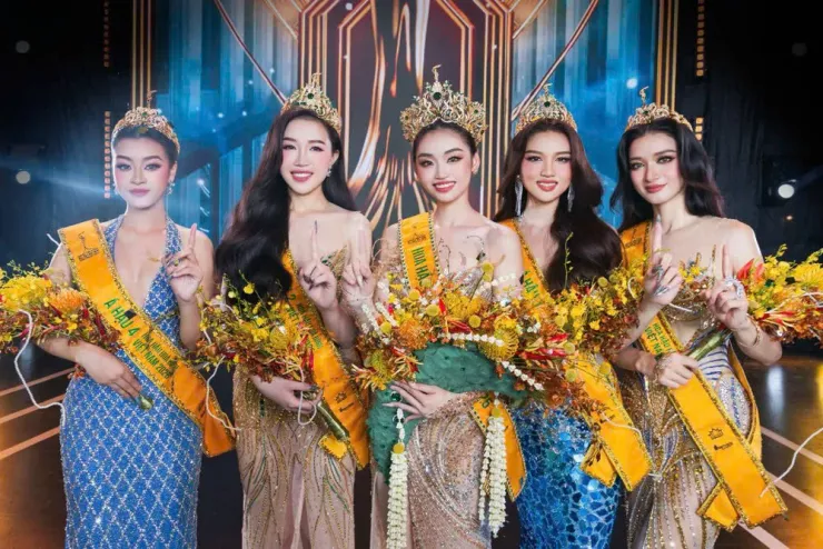 Top 5 của Miss Grand Vietnam 2025 - Hoa hậu Hòa bình Việt Nam 2025 - do Công ty Sen Vàng tổ chức. Ảnh: BTC