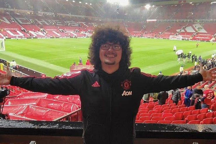 Frank Ilett trên sân Old Trafford