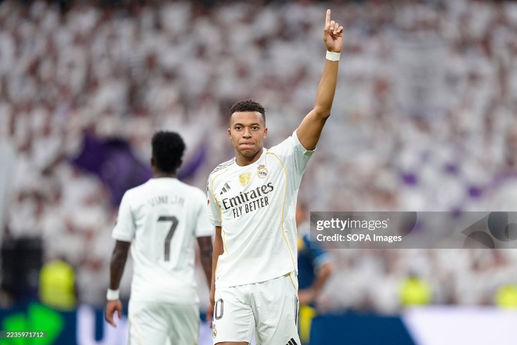 Mbappe tỏa sáng giúp Real Madrid giữ được mạch thắng