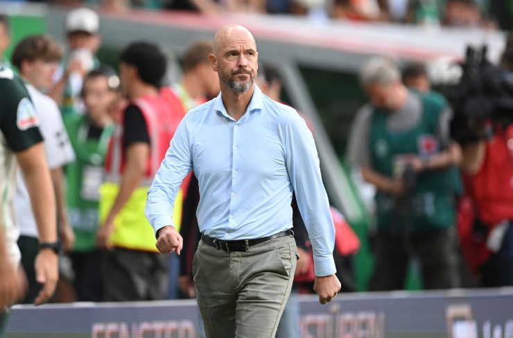 Leverkusen sa thải HLV Ten Hag nhanh hơn dự đoán của giới mộ điệu