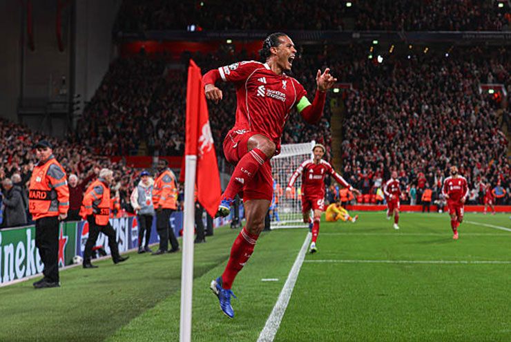Từ đầu mùa Liverpool thắng trận nào cũng đều ghi bàn rất muộn