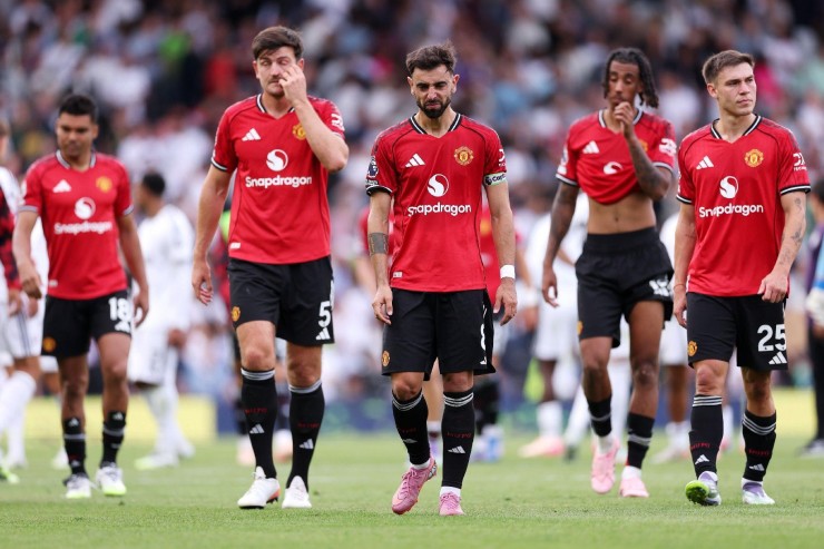 Man United bị mất điểm bởi 1 CLB London ở vòng 2.