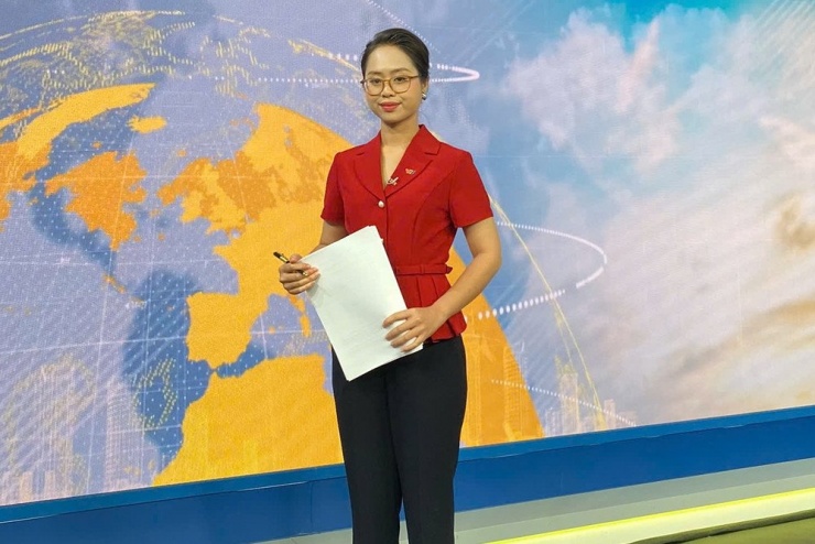 Lần đầu lên sóng, Thu Uyên hồi hộp đến đau dạ dày.&nbsp;