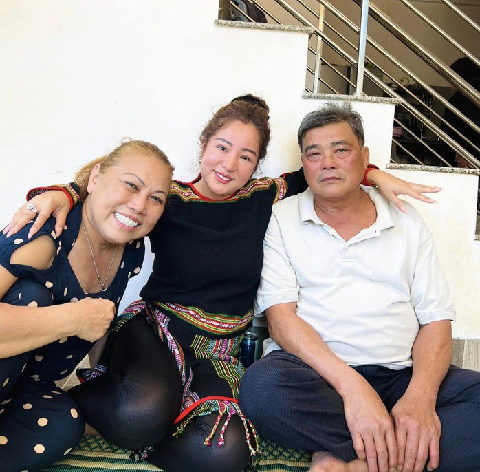 Siu Black tái hôn cùng chồng cũ