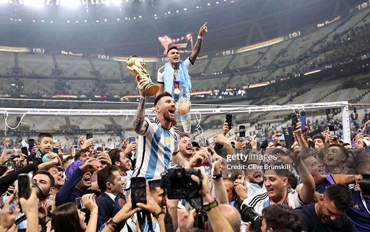 Messi -&nbsp;chân sút vĩ đại nhất lịch sử Argentina