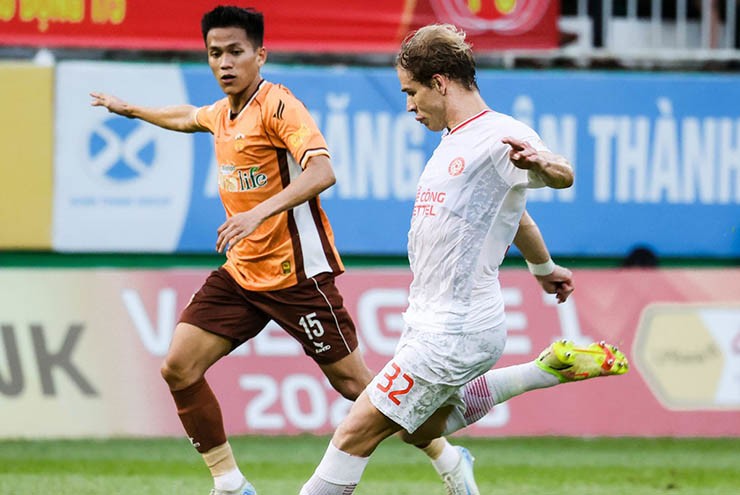 Video bóng đá HAGL - Thể Công Viettel: Bất ngờ ở Pleiku (V-League) - 1