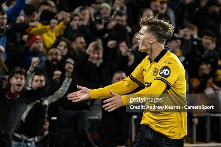 Wolfe không cứu nổi Wolves