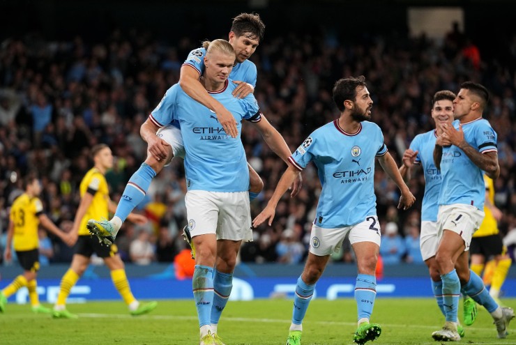 Dortmund không thể cản Haaland cùng các đồng đội