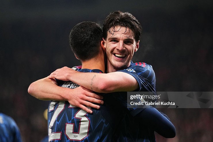 Arsenal quá mạnh
