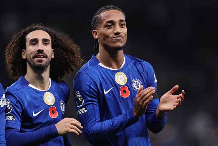 Chelsea được đồn đã thuê hẳn một đội thi đấu MMA để làm vệ sỹ cho các cầu thủ