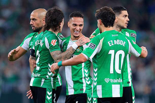 Betis tận dụng thất bại của Espanyol để vươn lên thứ 5