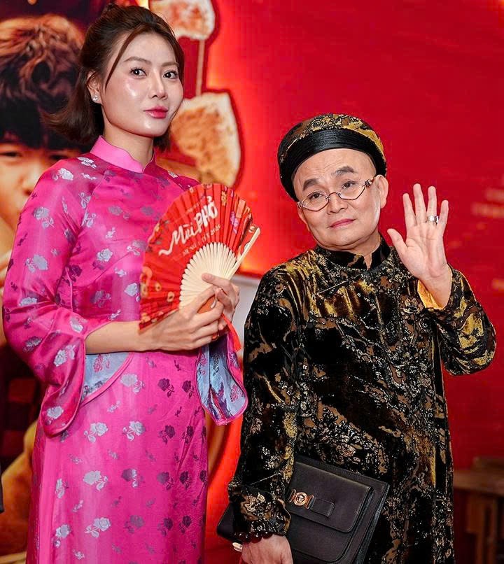 “Mùi phở” là bộ phim thuộc thể loại gia đình, hài của đạo diễn Minh Beta ra mắt vào dịp Tết Nguyên đán năm nay. Phim quy tụ dàn diễn viên đông đảo ở miền Bắc và miền Nam như Xuân Hinh, Thu Trang, Thanh Thanh Hiền, Quốc Tuấn, Hà Hương, Thanh Hương… xoay quanh câu chuyện của các thành viên trong gia đình có truyền thống nấu phở.